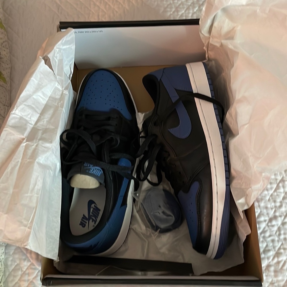 Air Jordan 1 Low OG NWB size 10